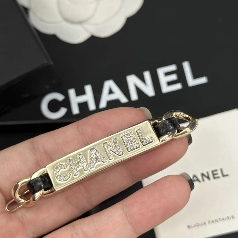 Chanel Hairpins Breathable 232107