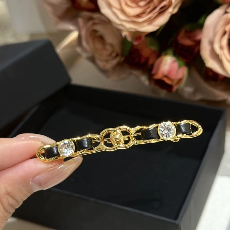 Minimalist Chanel Hairpins 231546