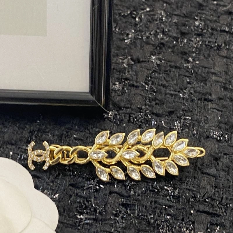 Functional Chanel Hairpins 229675