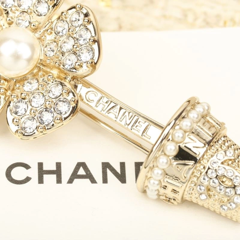 Chanel Hairpins Neat 228685