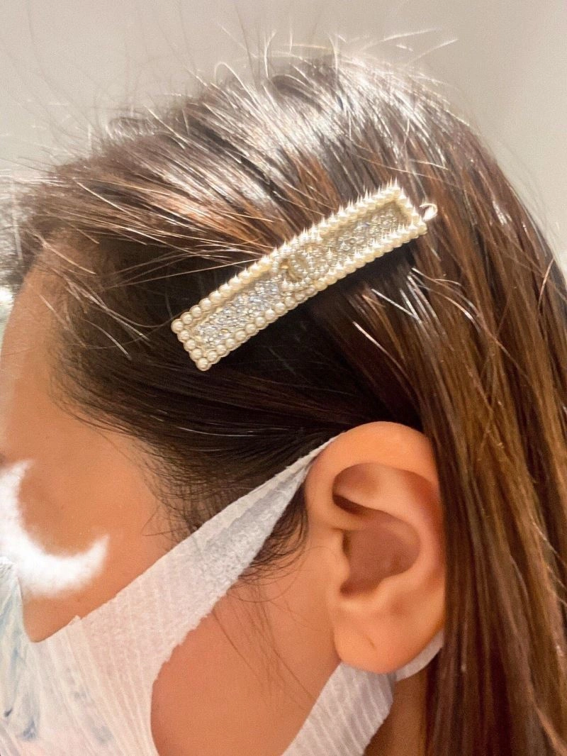 Effortless Chanel Hairpins 227025