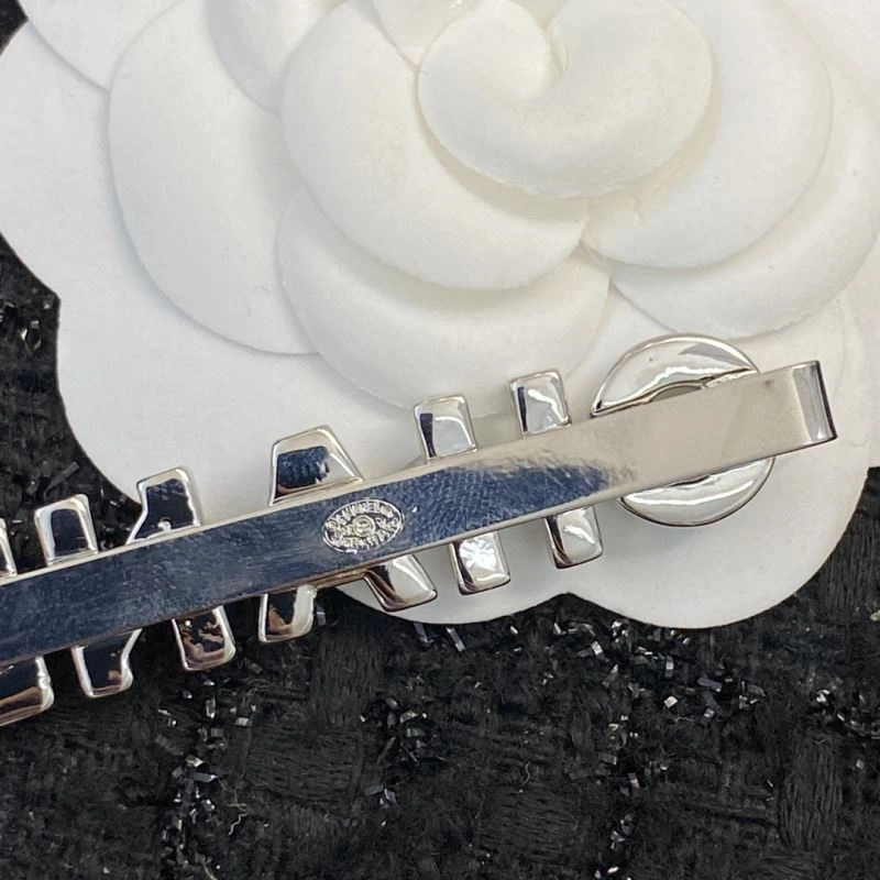 Chanel Hairpins Supportive 227069