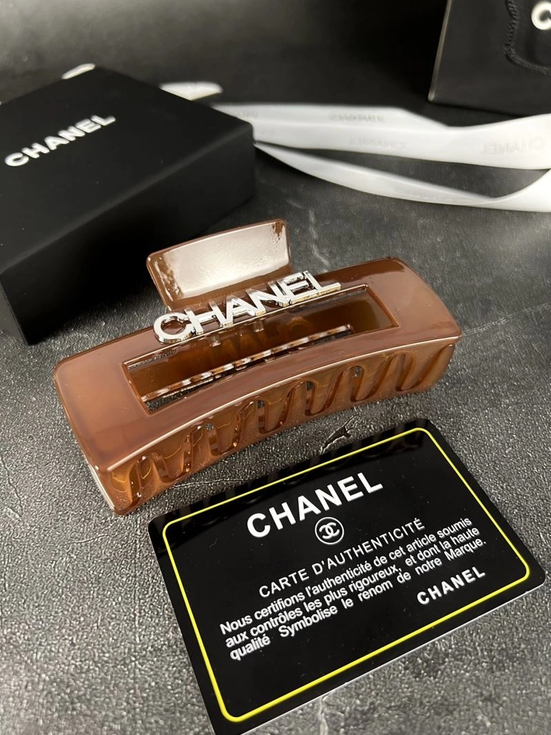 MoistureWicking Chanel Hairpins 226994