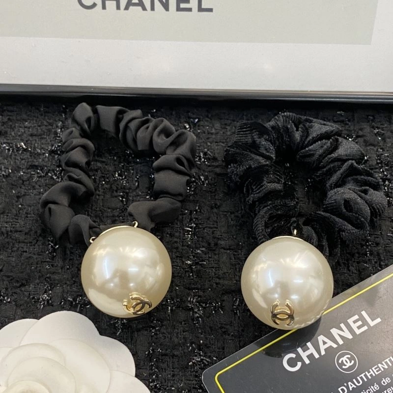 UrbanChic Chanel Hairpins 225882