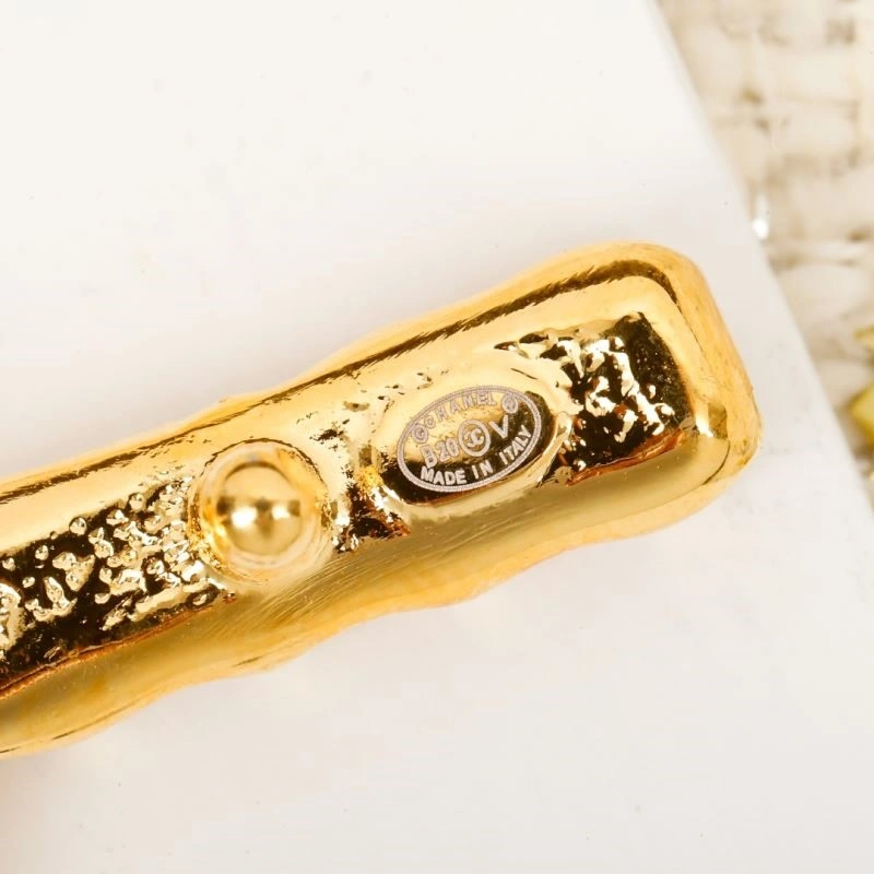 Chanel Hairpins Chic 223589