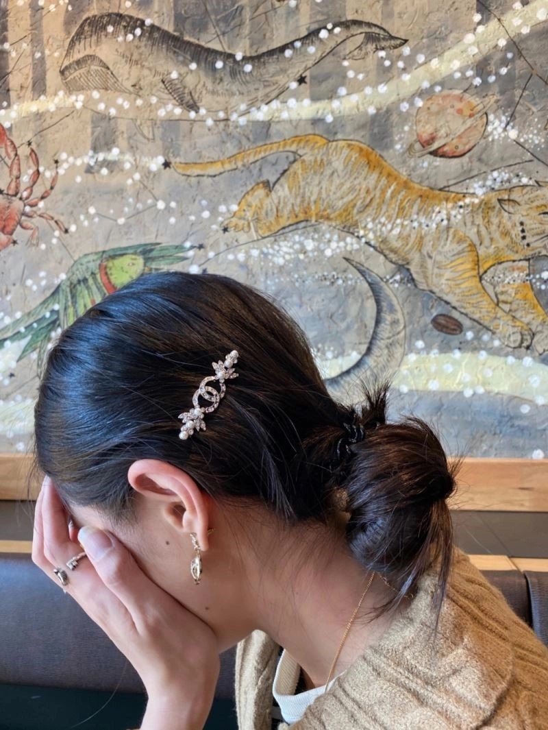 WeatherProof Chanel Hairpins 223640