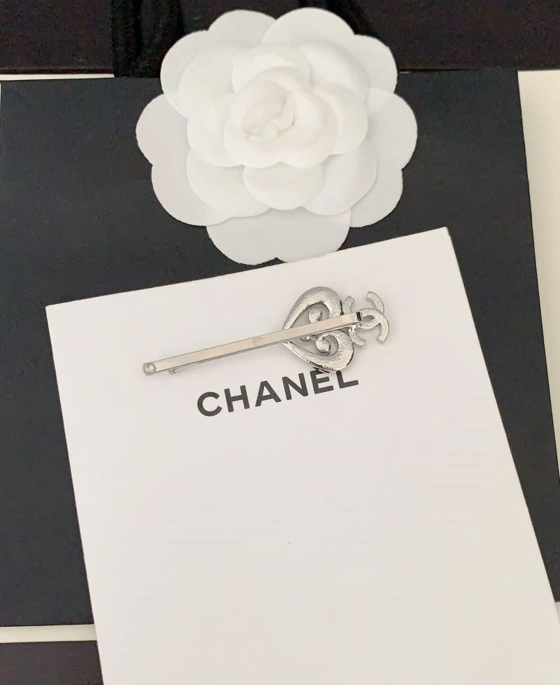 Chanel Hairpins Unisex 220926