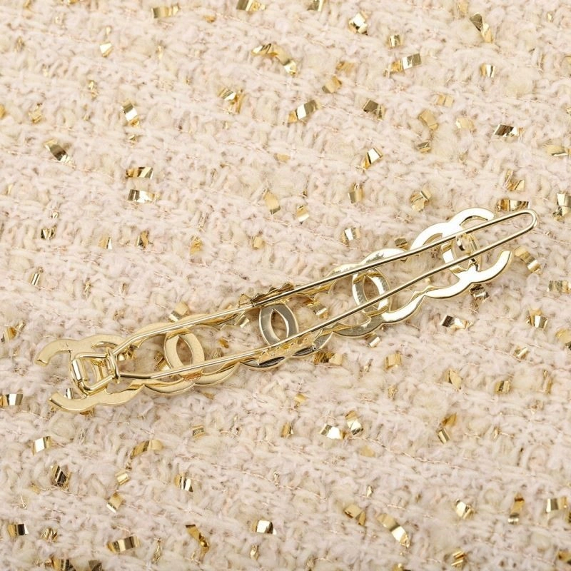 Compact Chanel Hairpins 220910