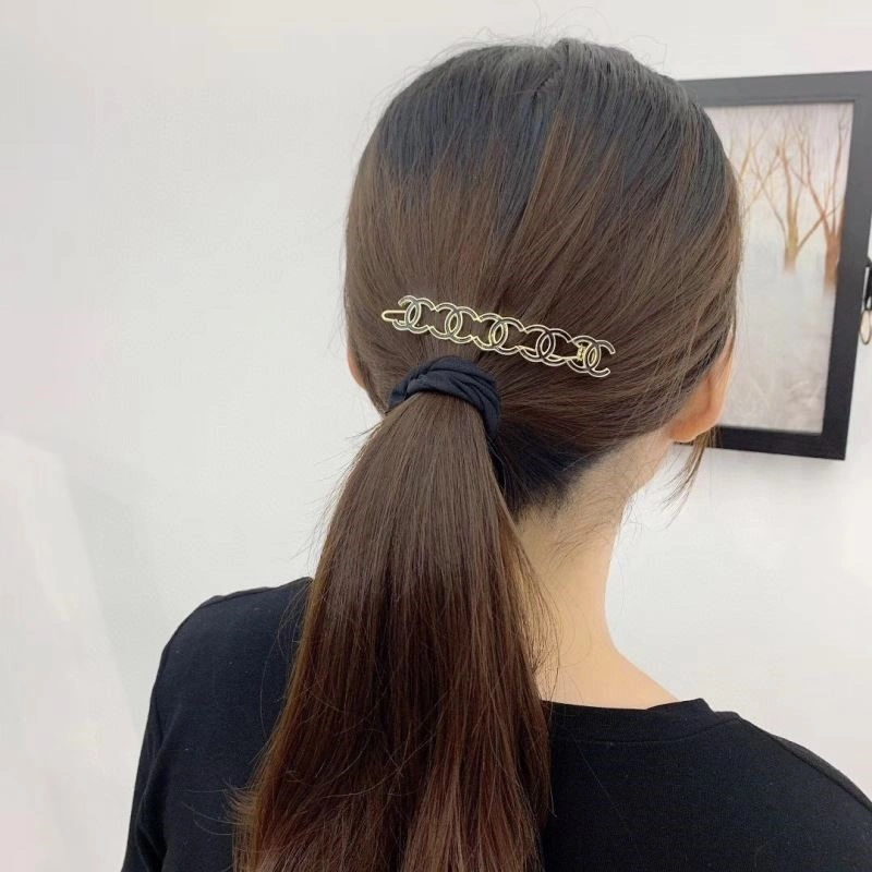 Compact Chanel Hairpins 220910