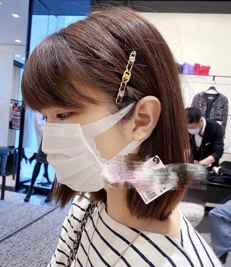 Chanel Hairpins Refined 220970