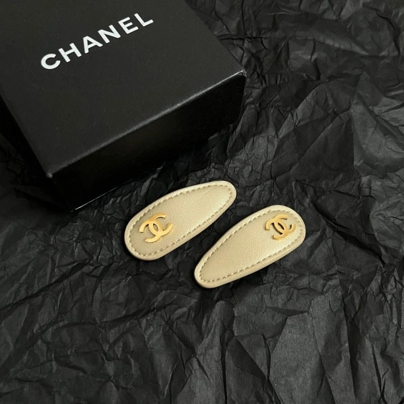 Versatile Chanel Hairpins 220902