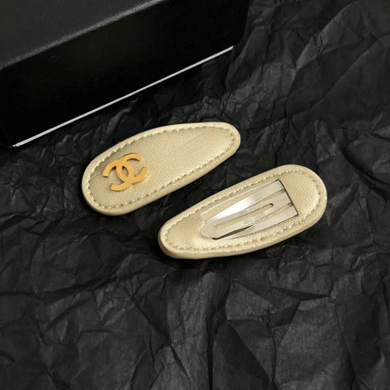 Versatile Chanel Hairpins 220902