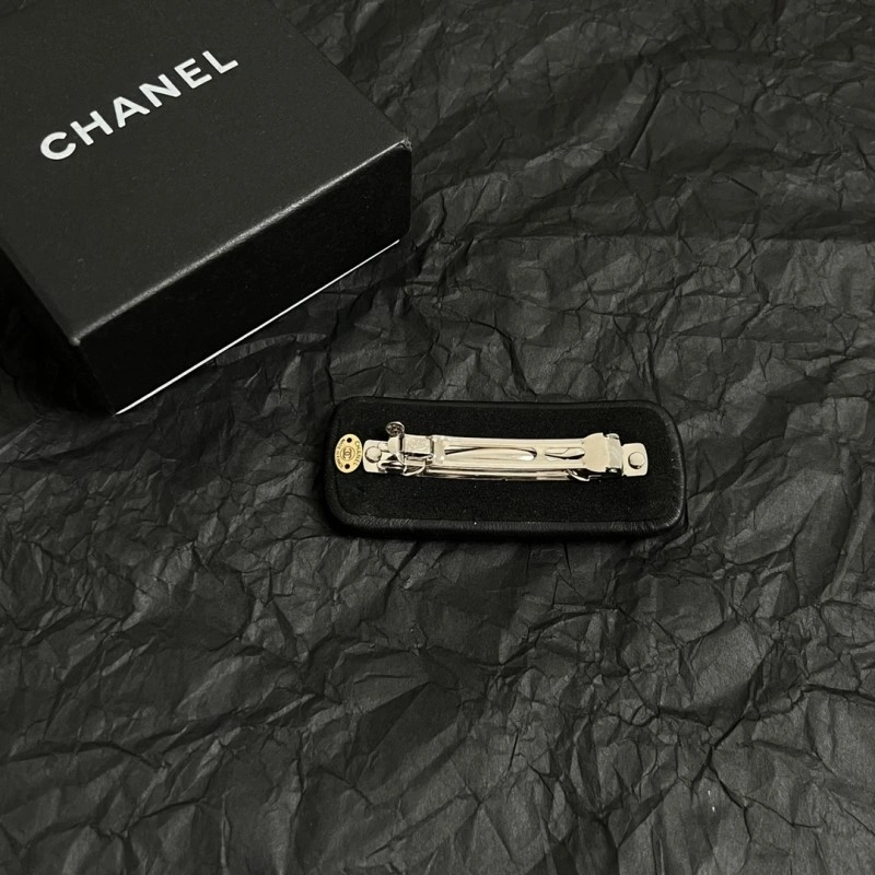 Chanel Hairpins Fashionable 219250