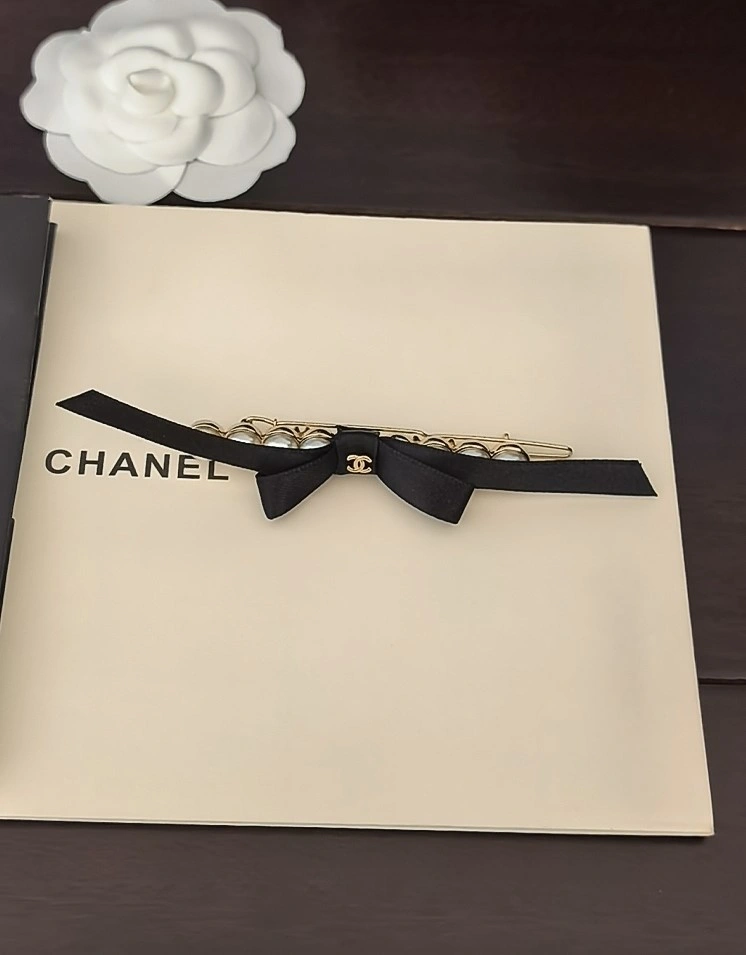 StreetReady Chanel Hairpins 219244