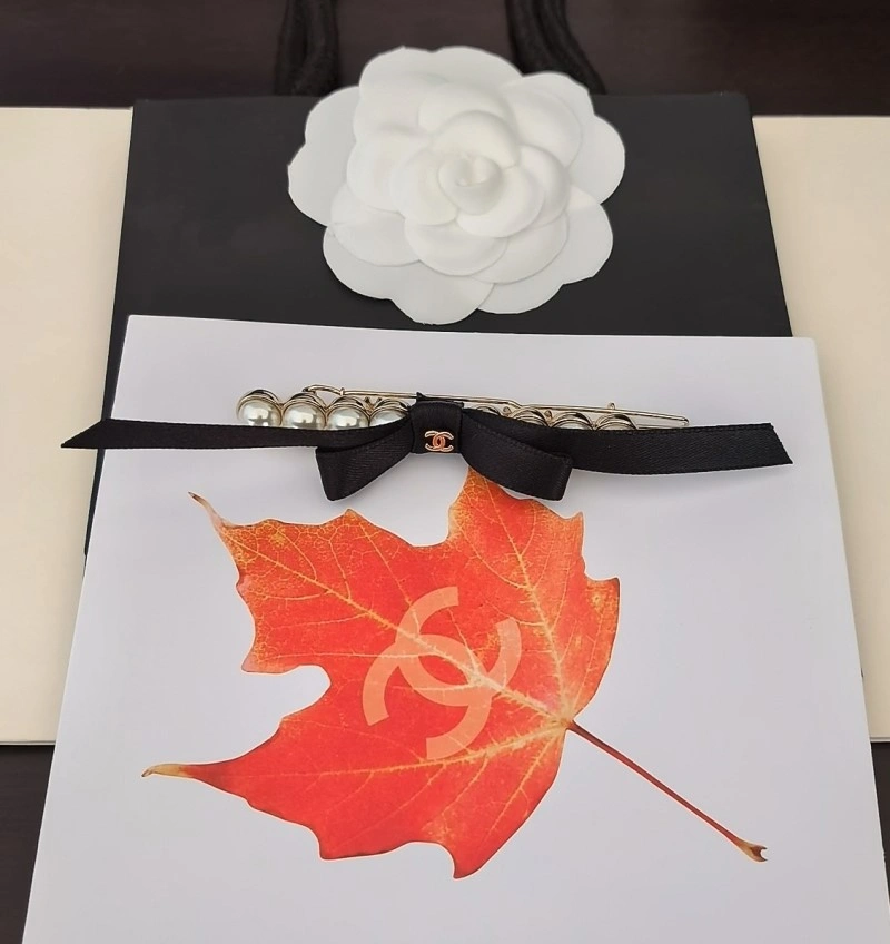 StreetReady Chanel Hairpins 219244