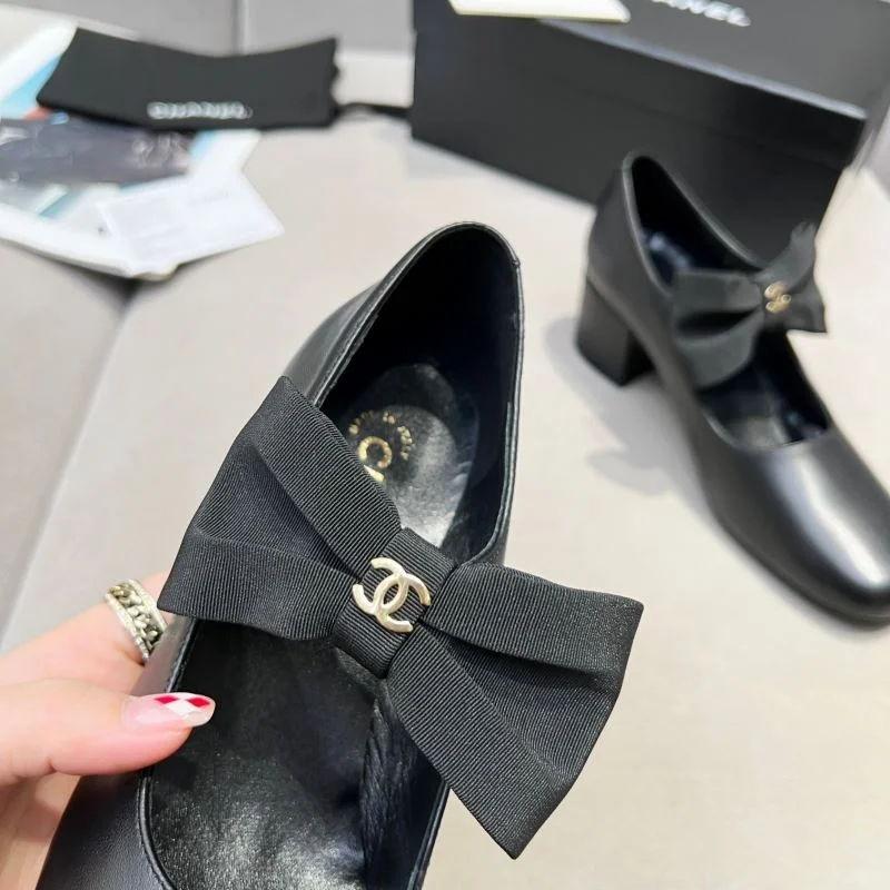 Chanel Heeled Shoes Functional 20330