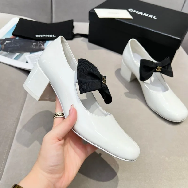 Vibrant Chanel Heeled Shoes 20337