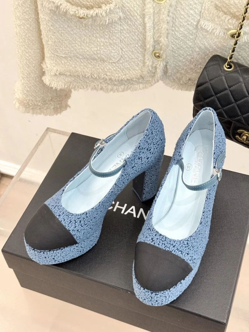 Practical Chanel Heeled Shoes 19303