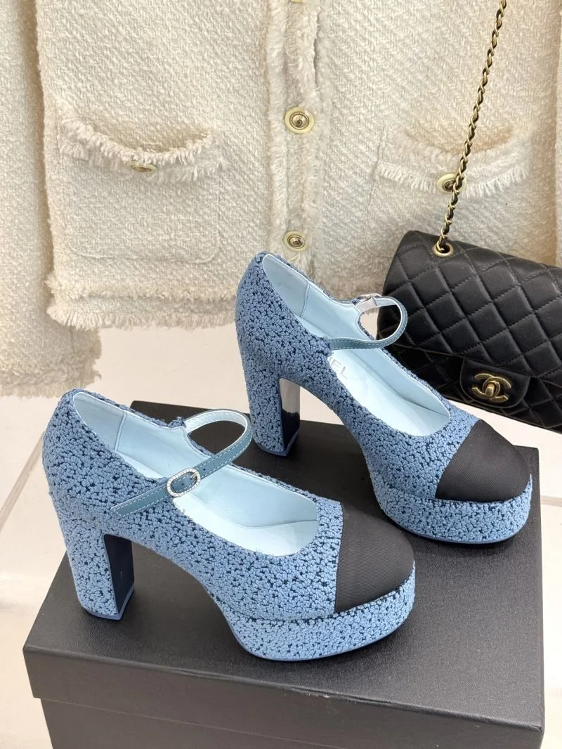 Practical Chanel Heeled Shoes 19303