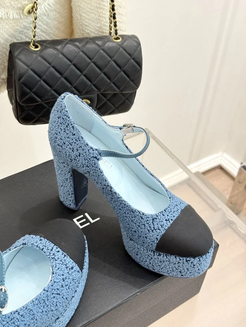 Practical Chanel Heeled Shoes 19303