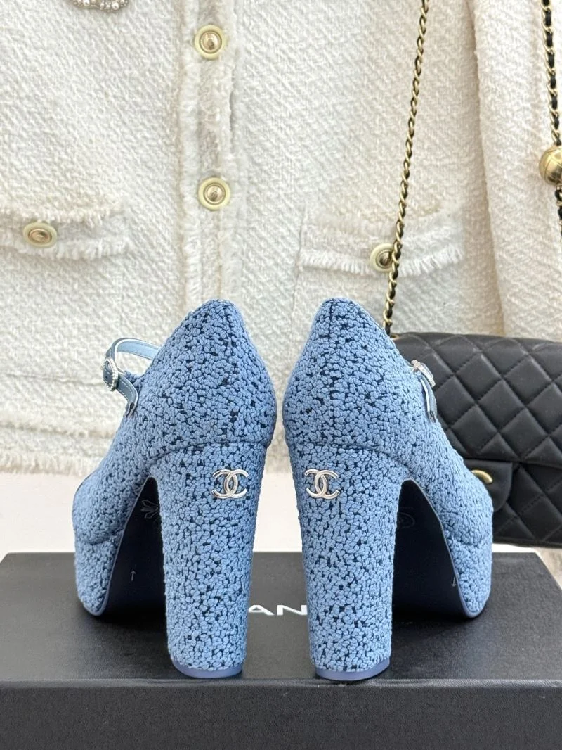 Practical Chanel Heeled Shoes 19303