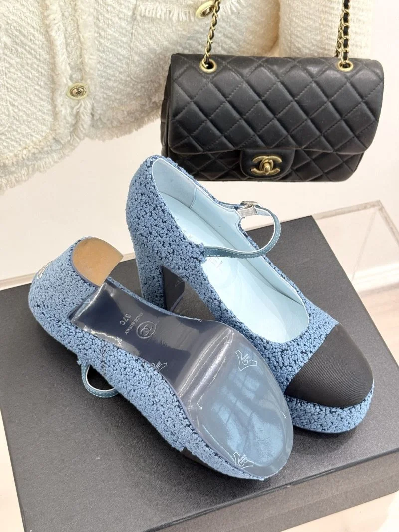 Practical Chanel Heeled Shoes 19303