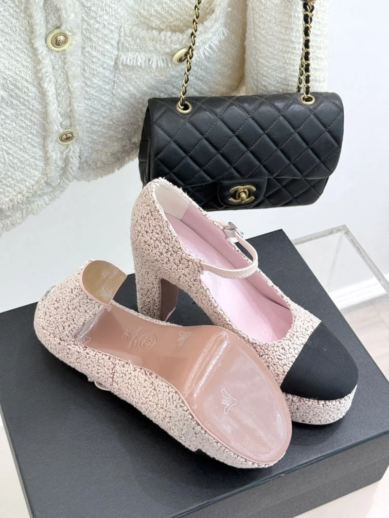 Chanel Heeled Shoes TravelReady 19299