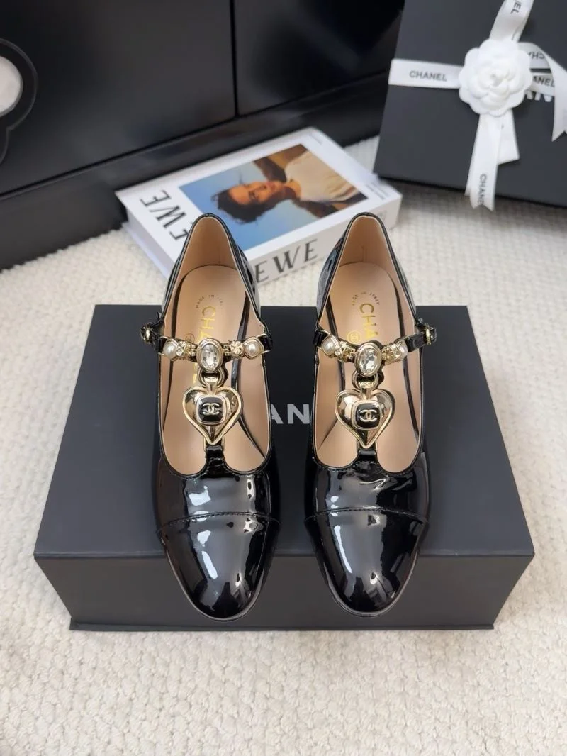 Chanel Heeled Shoes Contemporary 19286