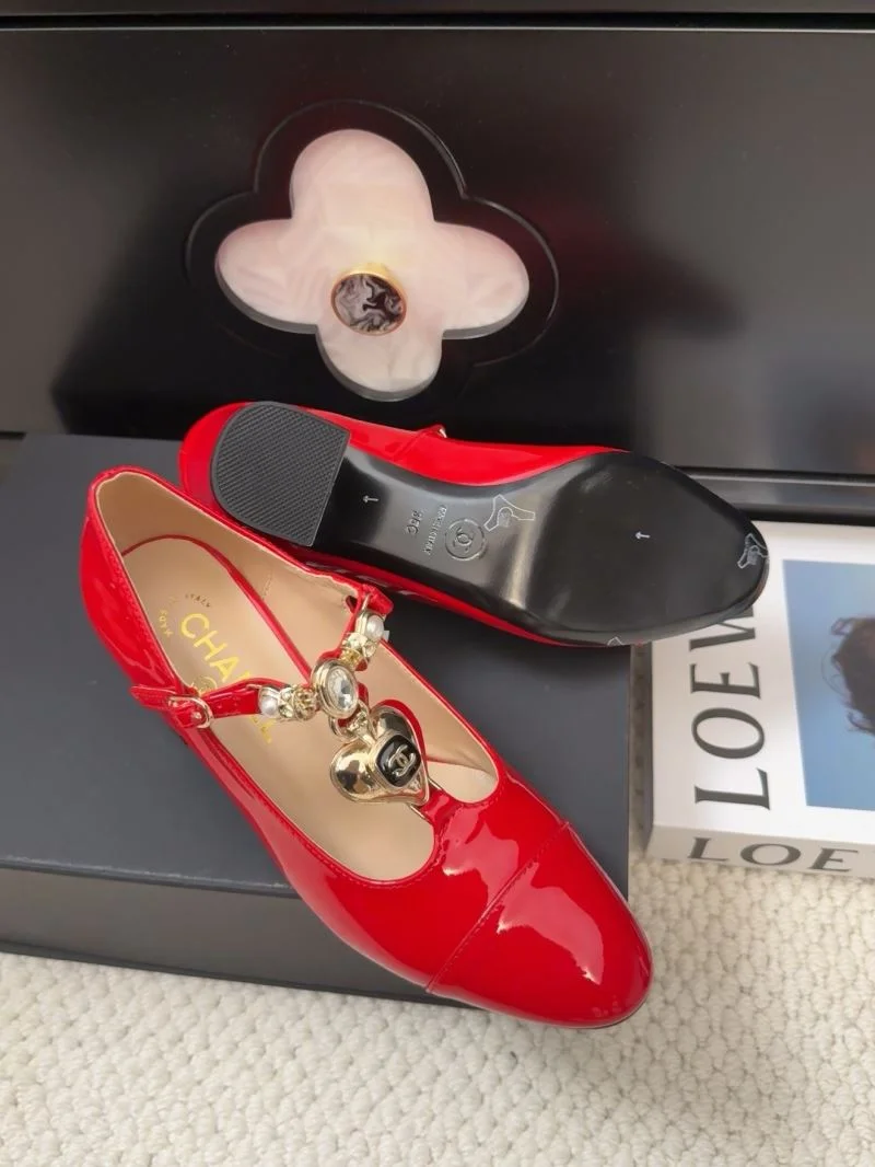 Reliable Chanel Heeled Shoes 19301