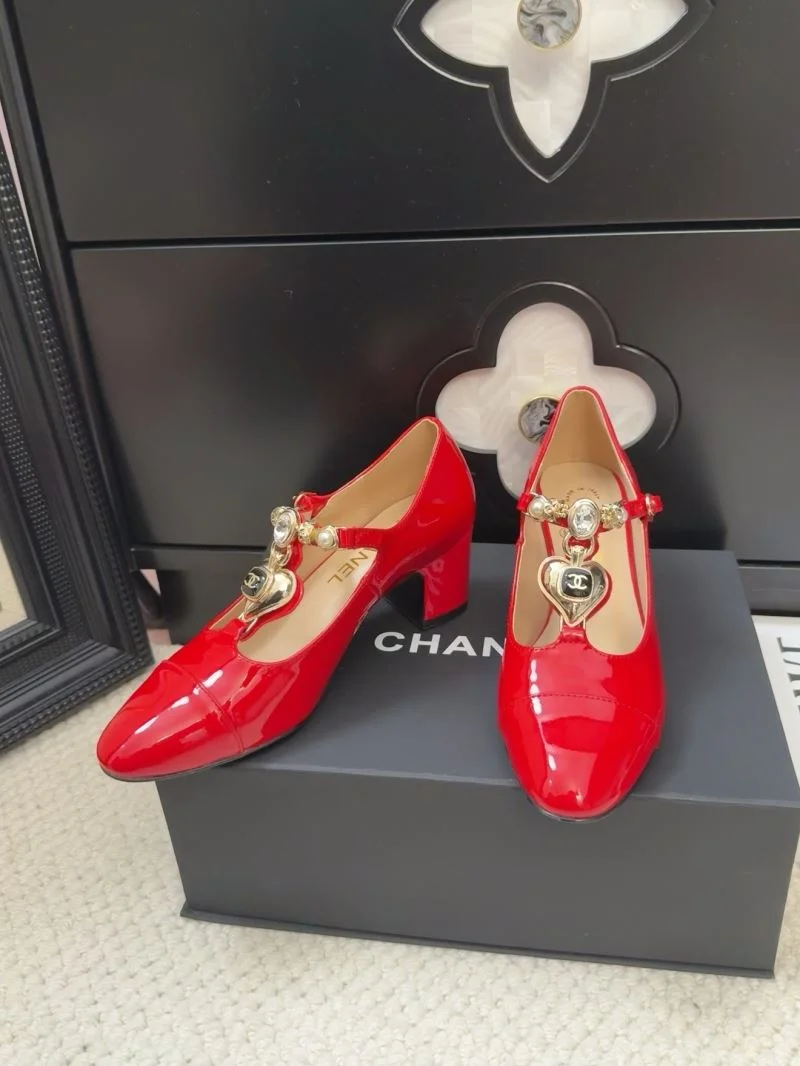 Reliable Chanel Heeled Shoes 19301