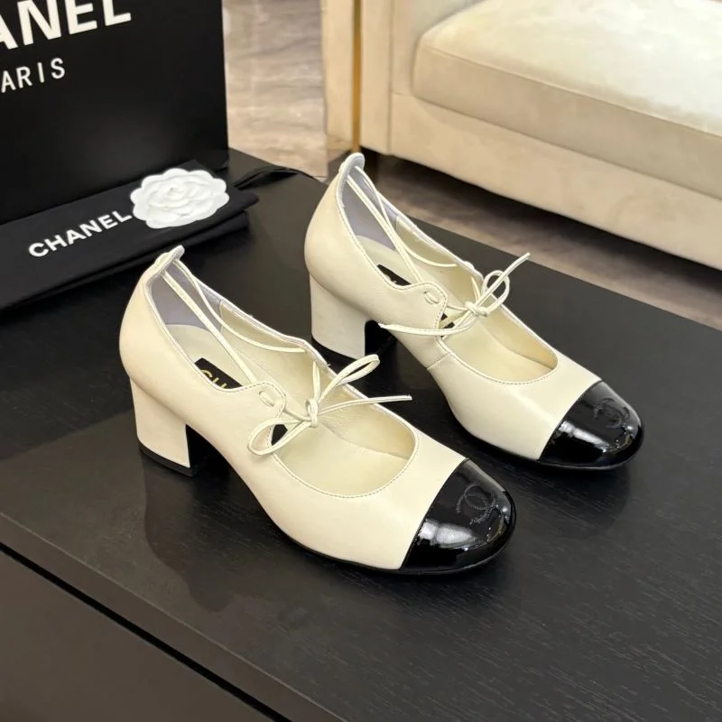 Youthful Chanel Heeled Shoes 19305