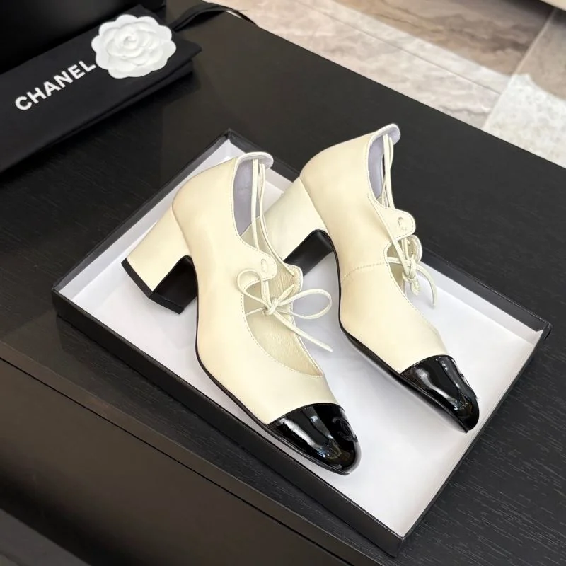 Youthful Chanel Heeled Shoes 19305