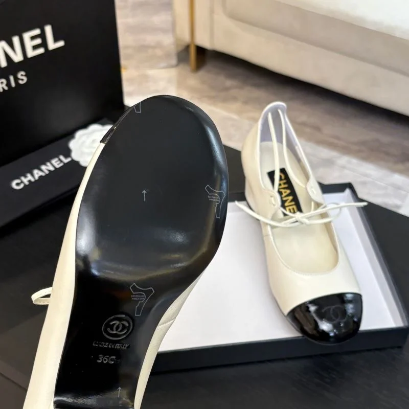 Youthful Chanel Heeled Shoes 19305