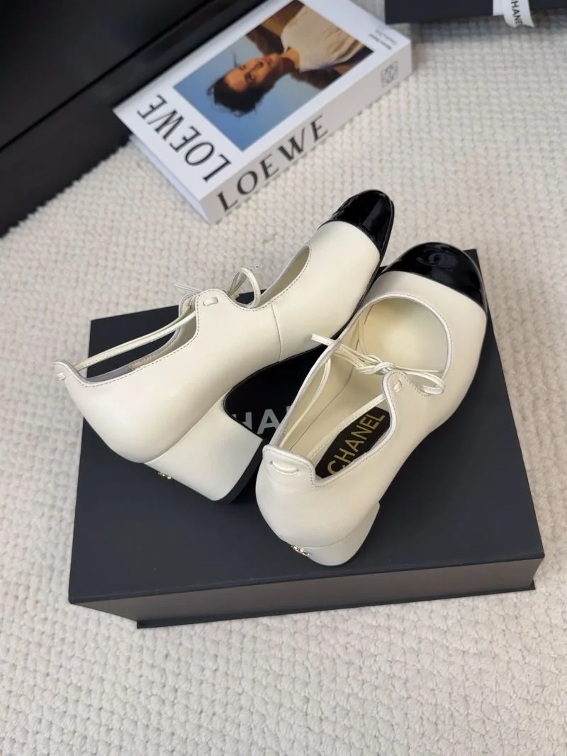 SunProtective Chanel Heeled Shoes 19290
