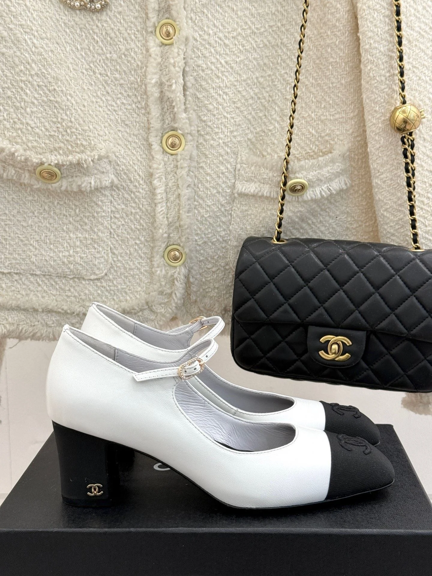 Chanel Heeled Shoes Chic 18197