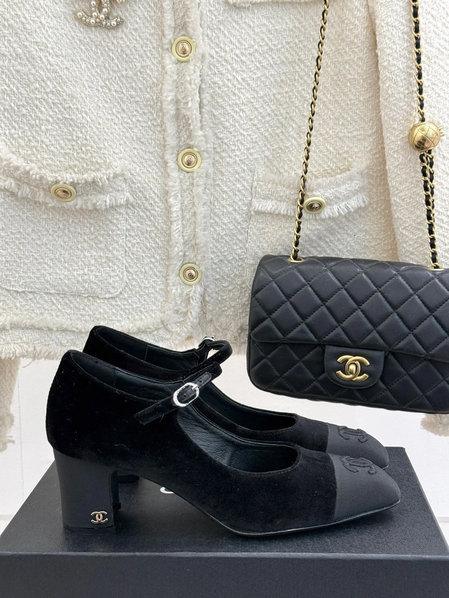 Chanel Heeled Shoes Comfortable 18192