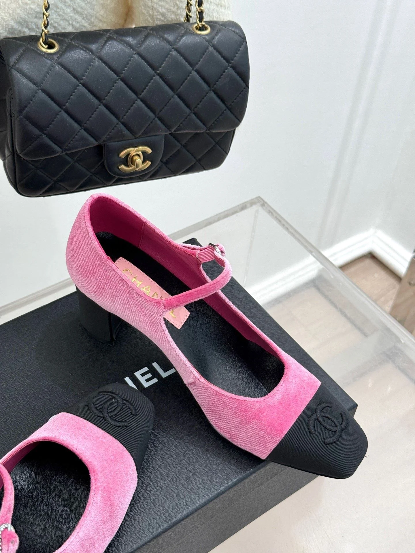 Chanel Heeled Shoes RelaxedFit 18198