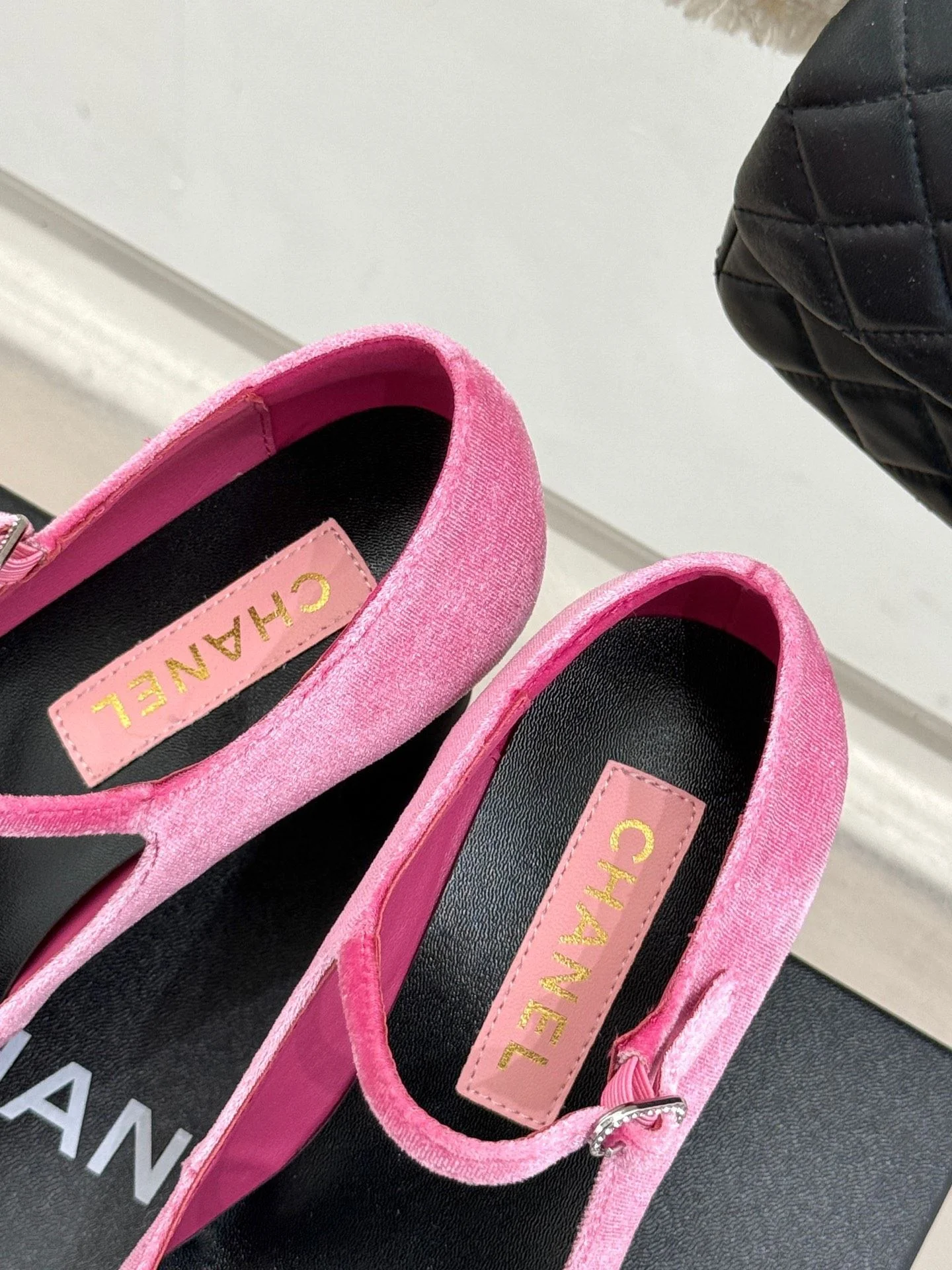 Chanel Heeled Shoes RelaxedFit 18198