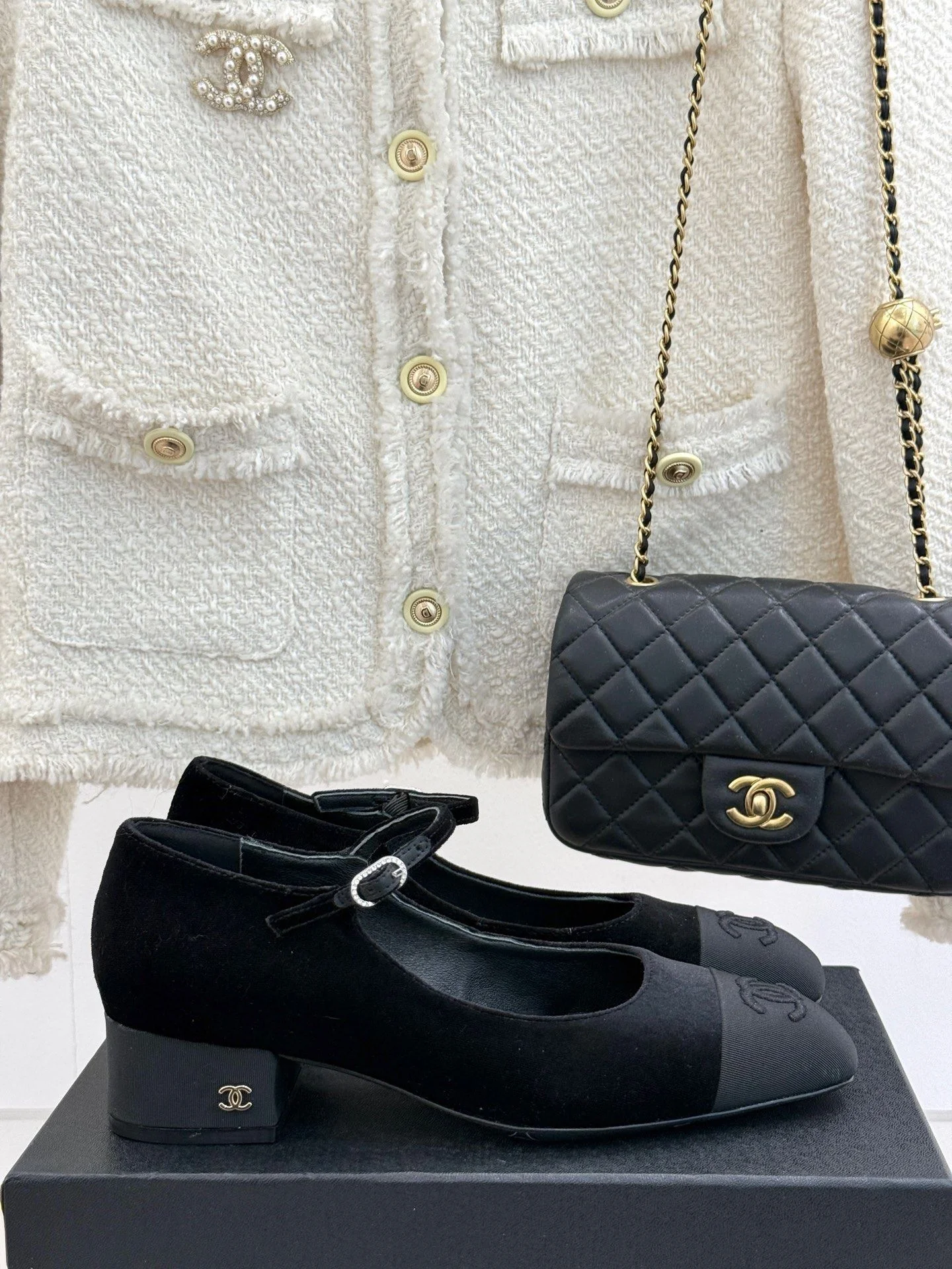 Refined Chanel Heeled Shoes 18191