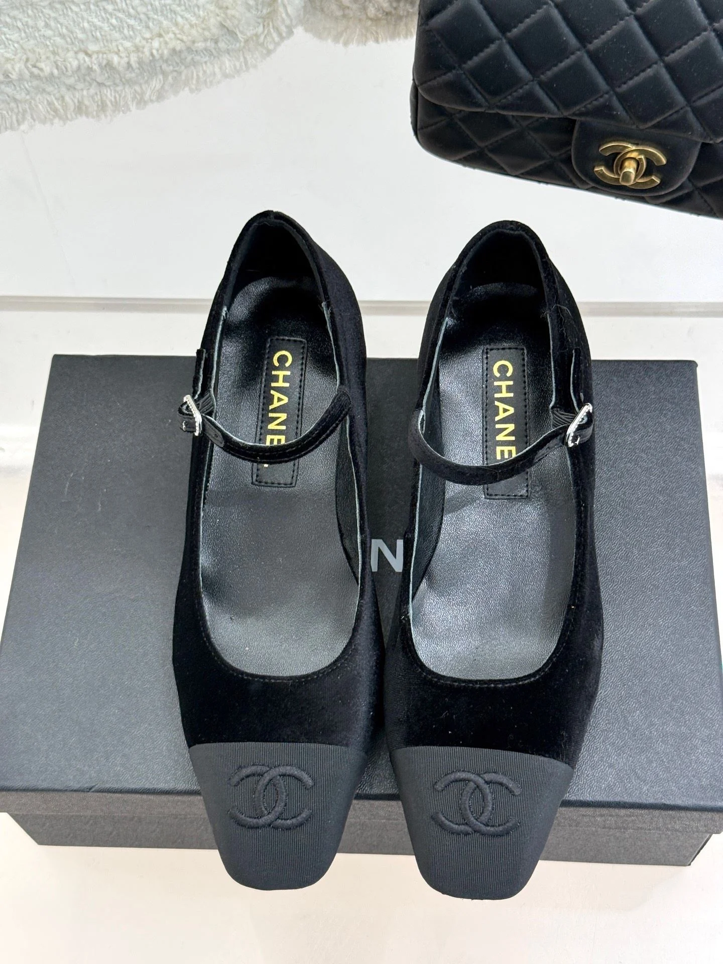 Refined Chanel Heeled Shoes 18191