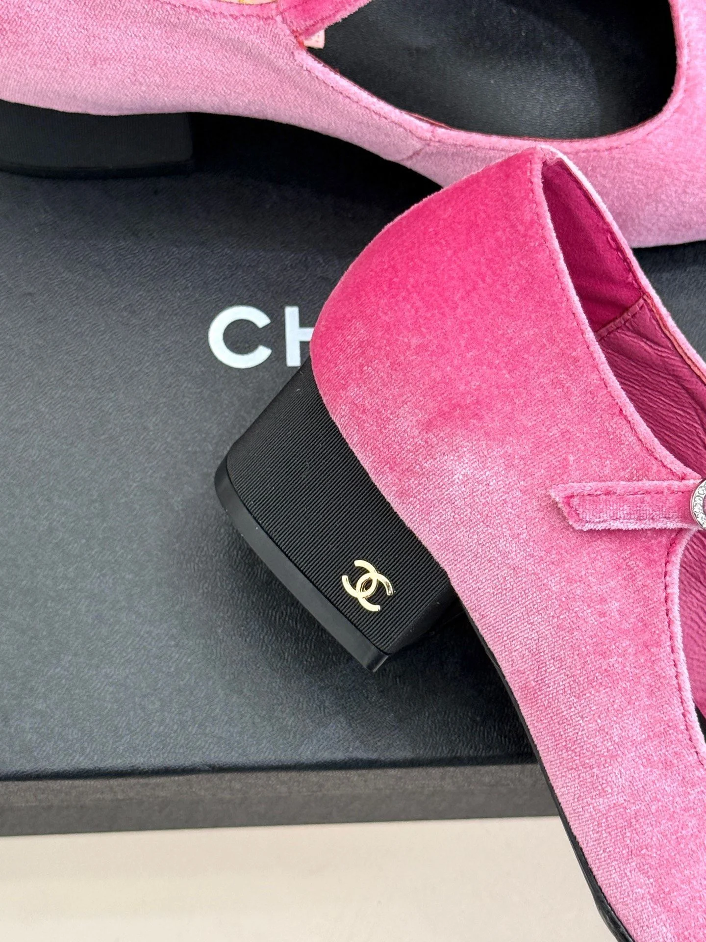Thermal Chanel Heeled Shoes 18184