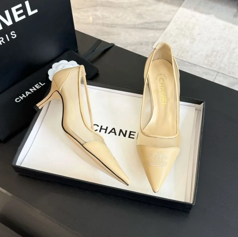 MultiPurpose Chanel Heeled Shoes 18183