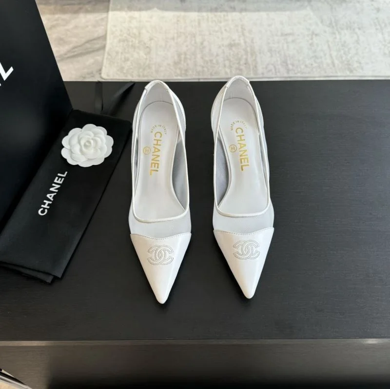 TopPick Chanel Heeled Shoes 18180