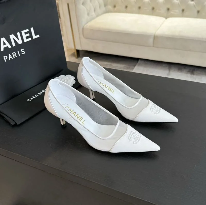 TopPick Chanel Heeled Shoes 18180