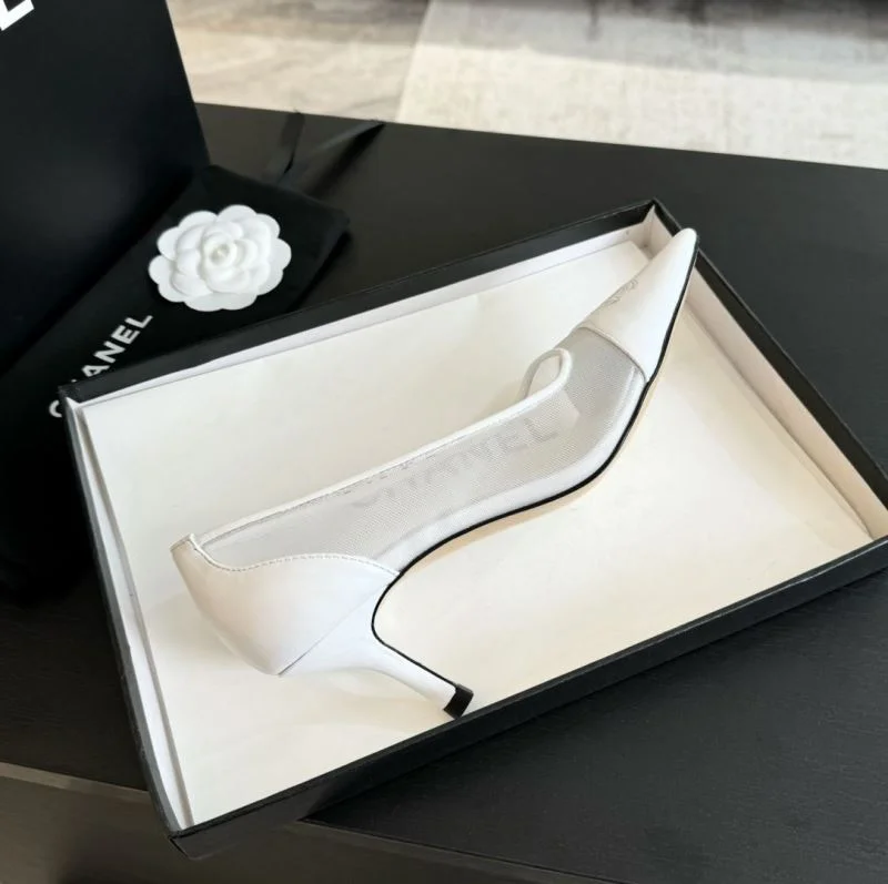 TopPick Chanel Heeled Shoes 18180