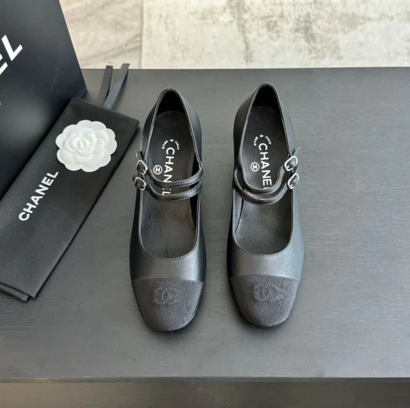 Chanel Heeled Shoes EasyMatch 18241