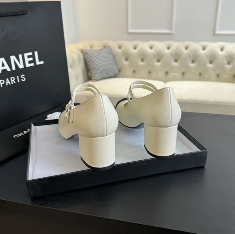 TechFriendly Chanel Heeled Shoes 18174