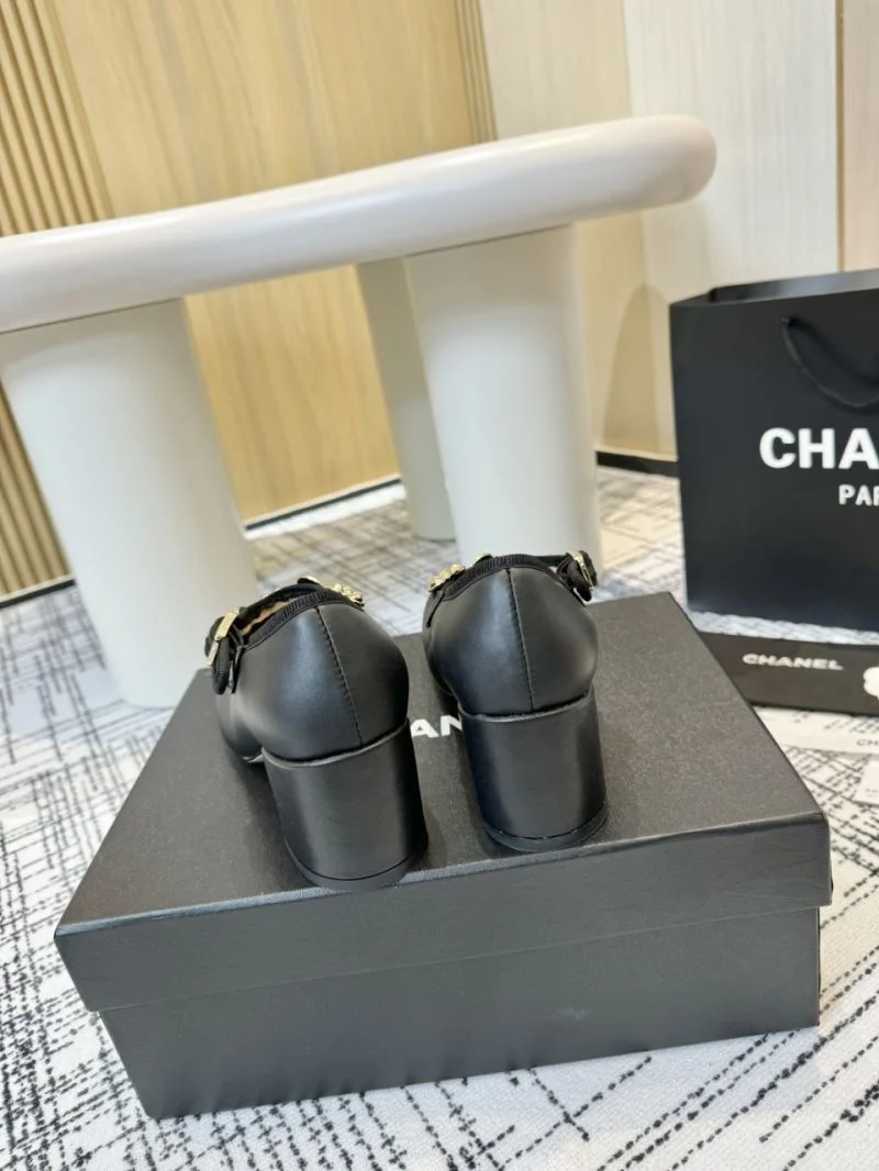 Chanel Heeled Shoes UrbanStyle 18166