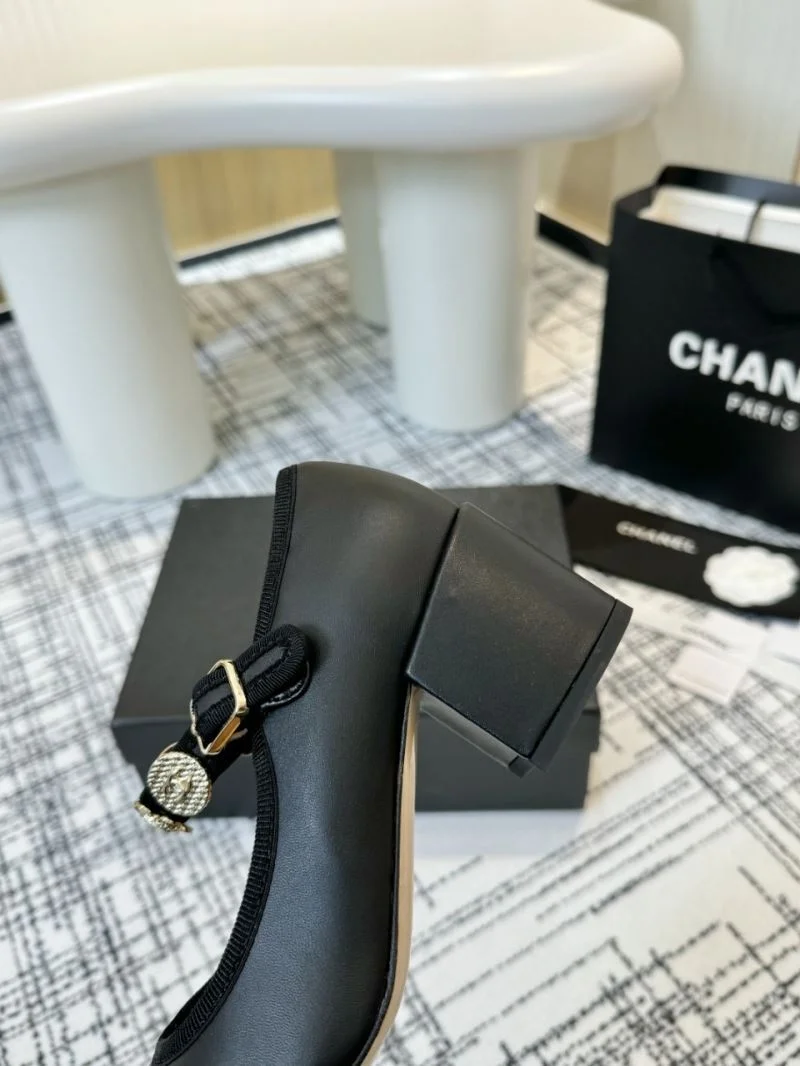 Chanel Heeled Shoes UrbanStyle 18166