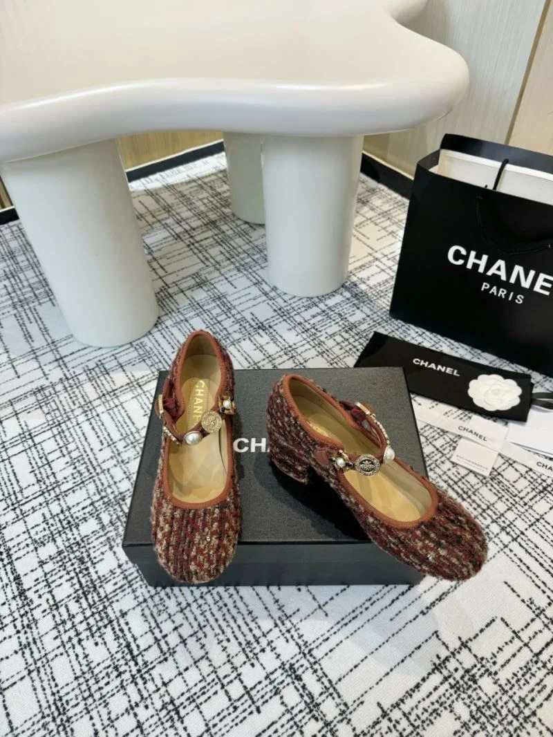 TechFriendly Chanel Heeled Shoes 18170